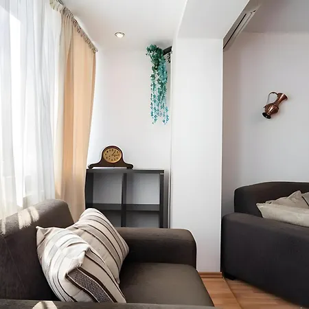 2br Comfy W Stunning View - High Sky