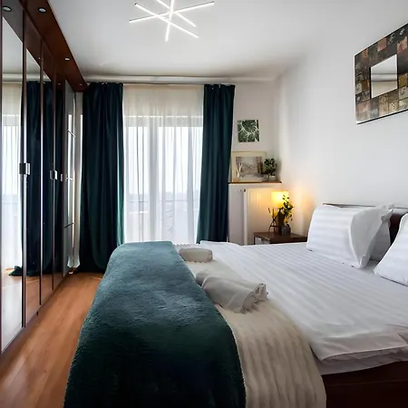 Apartamento 2br Comfy W Stunning View - High Sky Bucareste