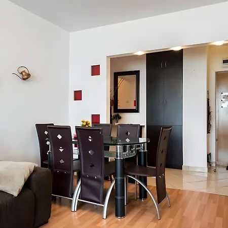 Apartamento 2br Comfy W Stunning View - High Sky Bucareste